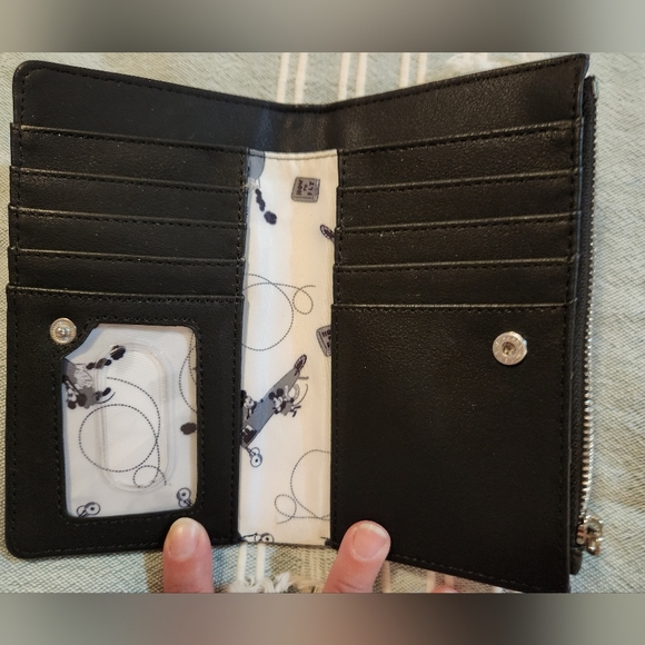 Lounge fly Disney wallet - Picture 3 of 4